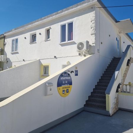 Apartmani Alen Dinjiška Εξωτερικό φωτογραφία