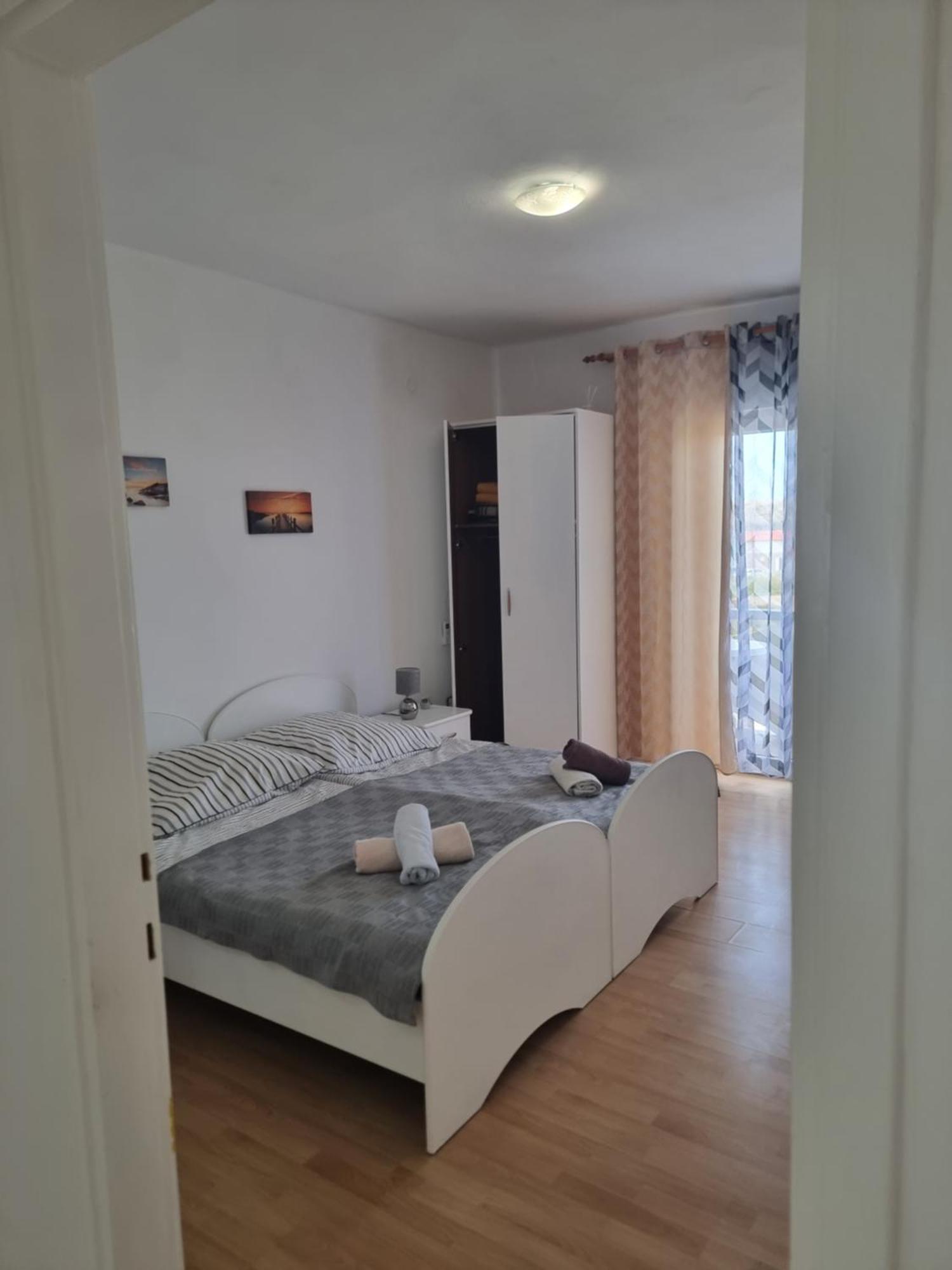 Apartmani Alen Dinjiška Εξωτερικό φωτογραφία
