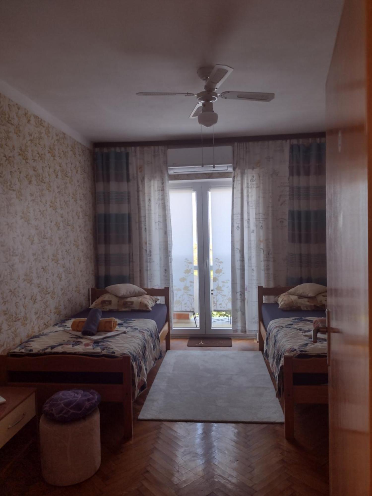 Apartmani Alen Dinjiška Εξωτερικό φωτογραφία