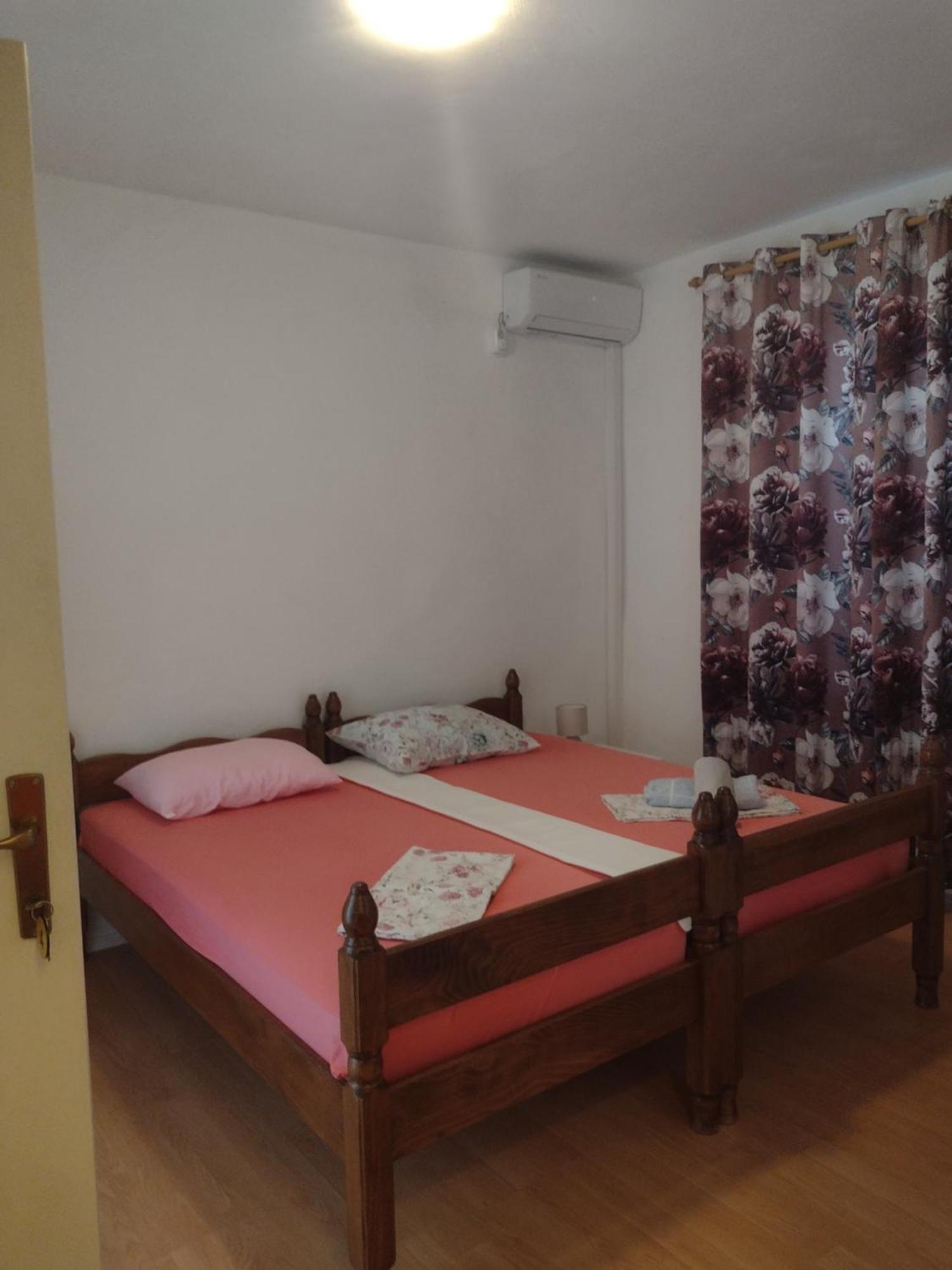 Apartmani Alen Dinjiška Εξωτερικό φωτογραφία